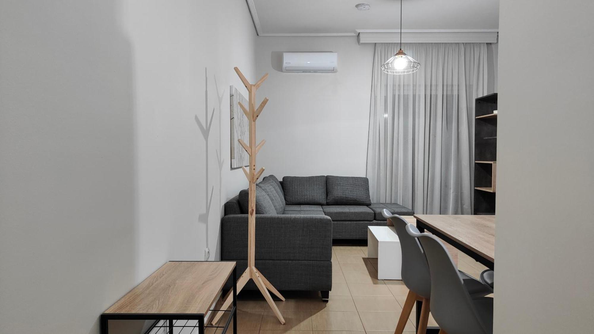 Rock & Roll 1 - Modern Apartment In Trikala Eksteriør billede